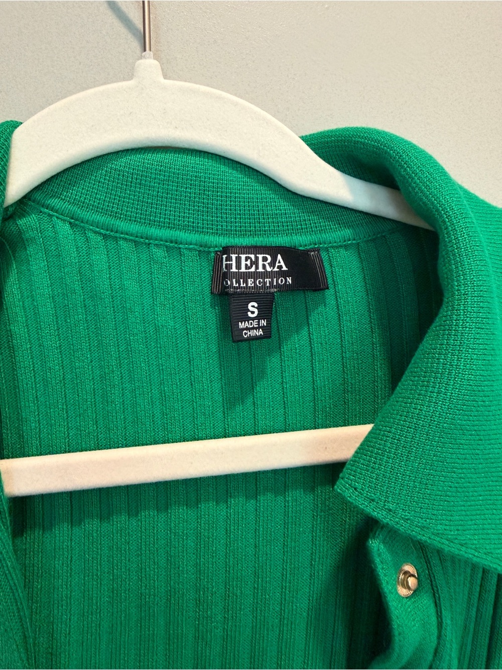 Hera Collection Emerald Ribbed Button Polo - Picture 3 of 5